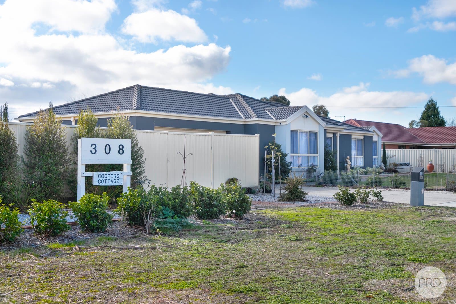 308 Yarrowee Parade, REDAN VIC 3350, Redan - Thumbnail 4