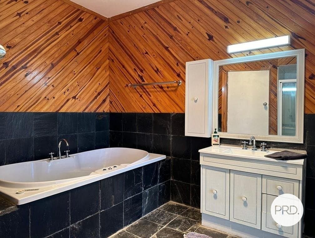 16 Sheather Street, KHANCOBAN NSW 2642, Khancoban - Thumbnail 7
