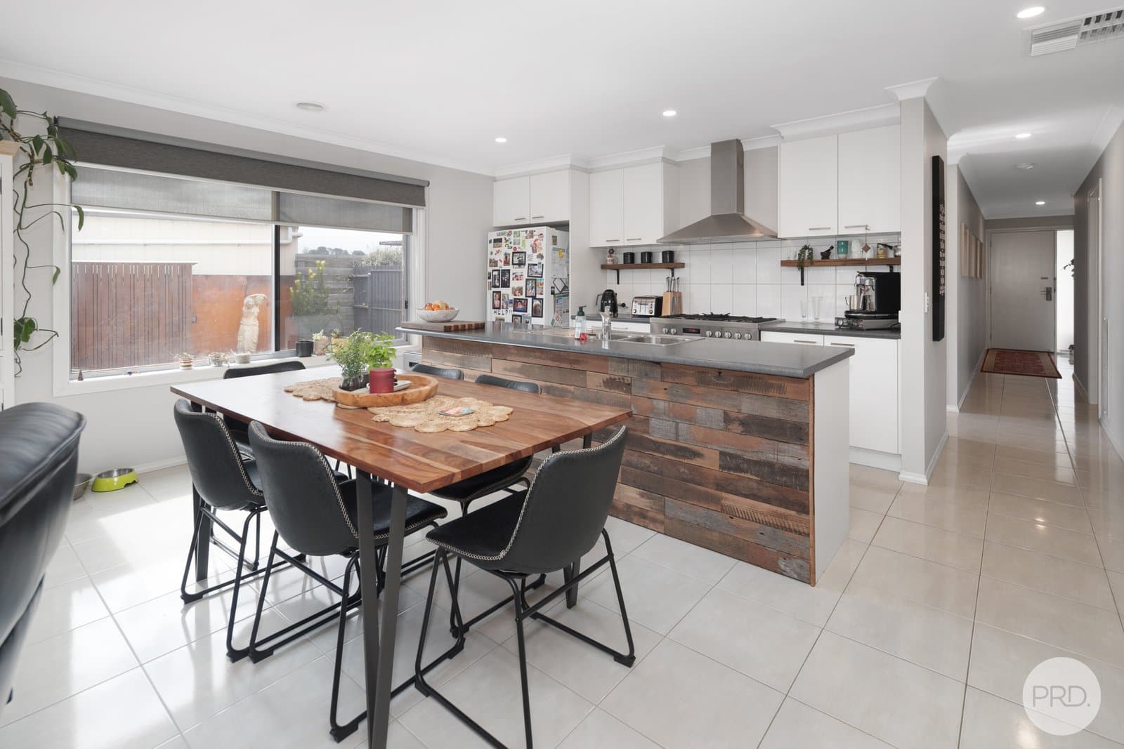 42 Haines Street, CRESWICK VIC 3363, Creswick - Thumbnail 2