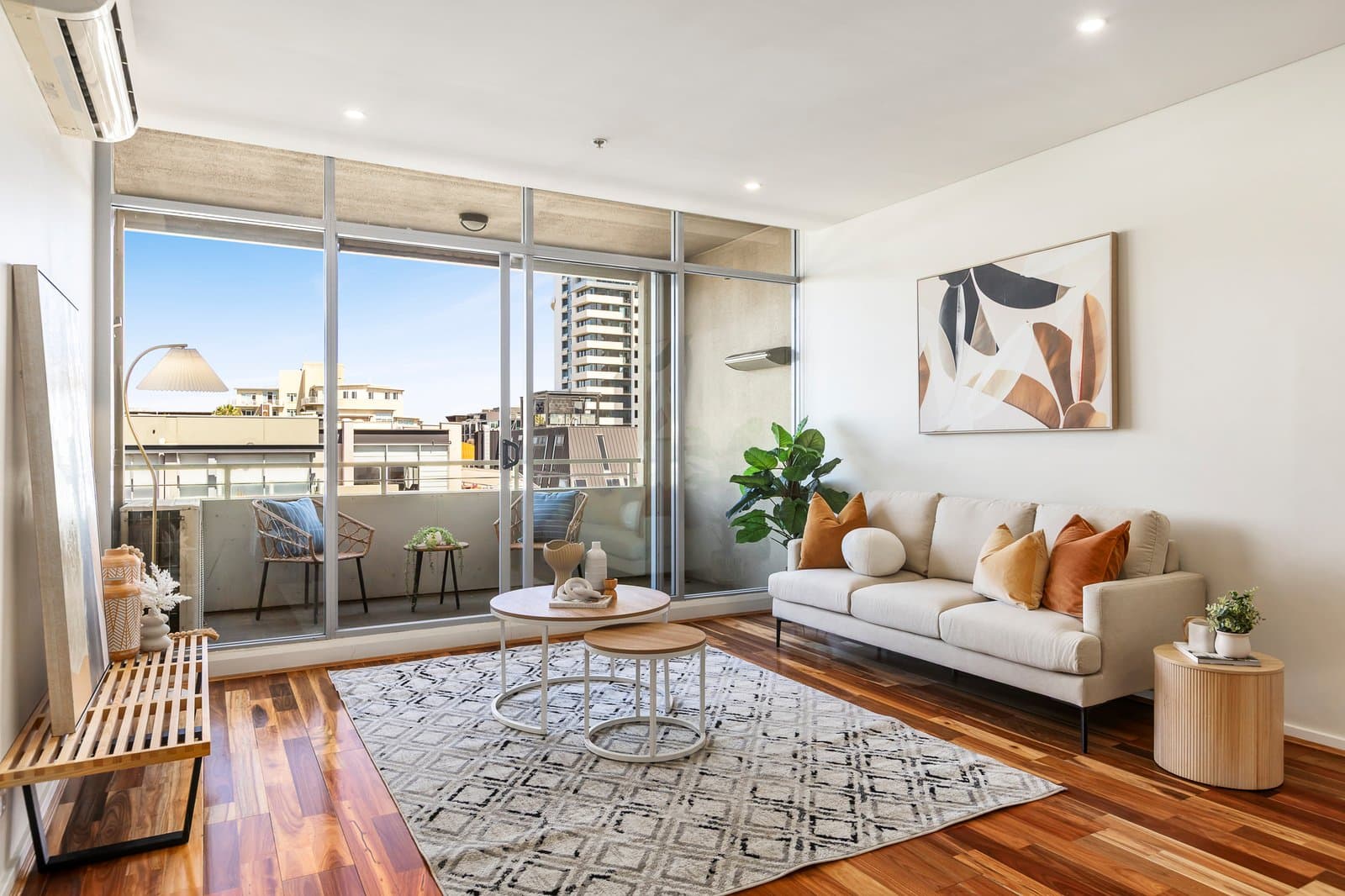 307E/126 Rouse Street, Port Melbourne, Port Melbourne - Thumbnail 3