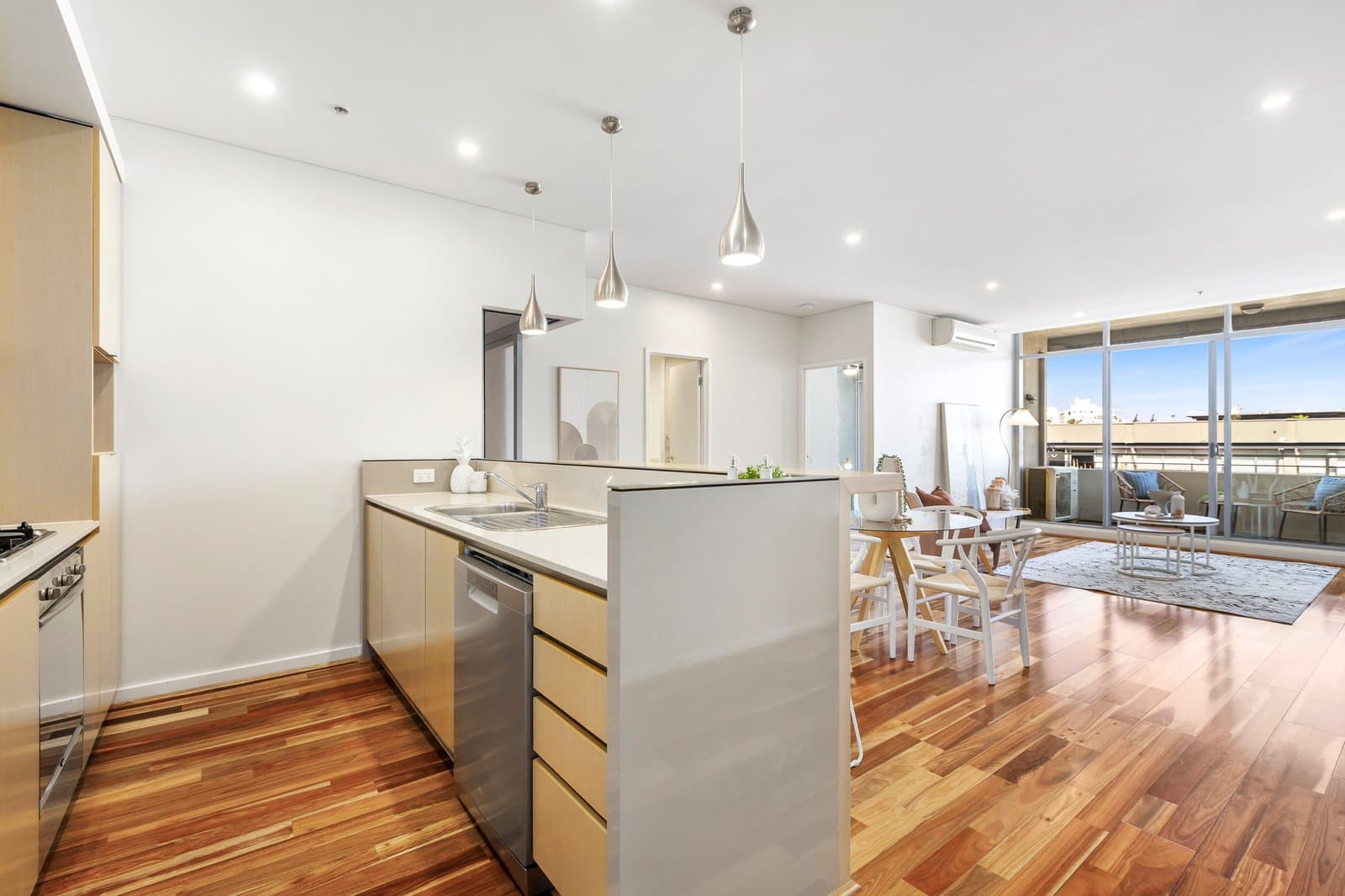 307E/126 Rouse Street, Port Melbourne, Port Melbourne - Thumbnail 6