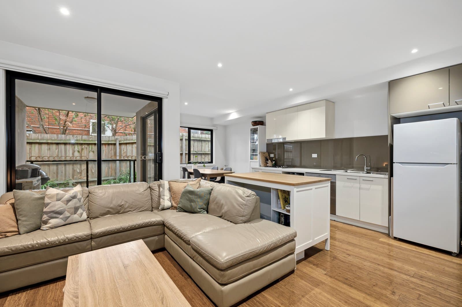 105/436-442 Huntingdale Road, Mount Waverley, Mount Waverley - Thumbnail 5