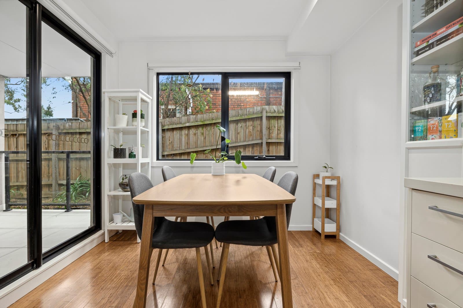 105/436-442 Huntingdale Road, Mount Waverley, Mount Waverley - Thumbnail 6