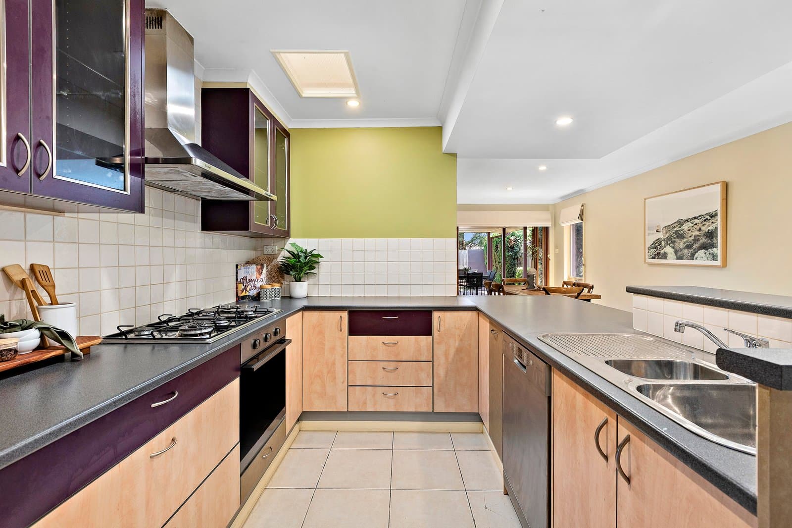 117 Thames Promenade, Chelsea, Chelsea - Thumbnail 6
