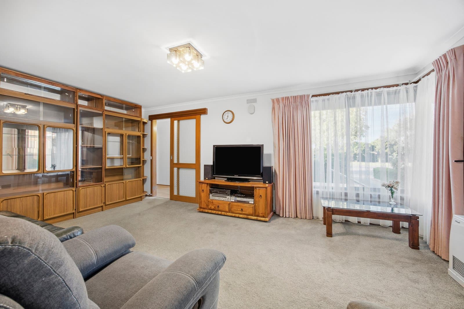 1043 Norman Street, Wendouree, Wendouree - Thumbnail 4