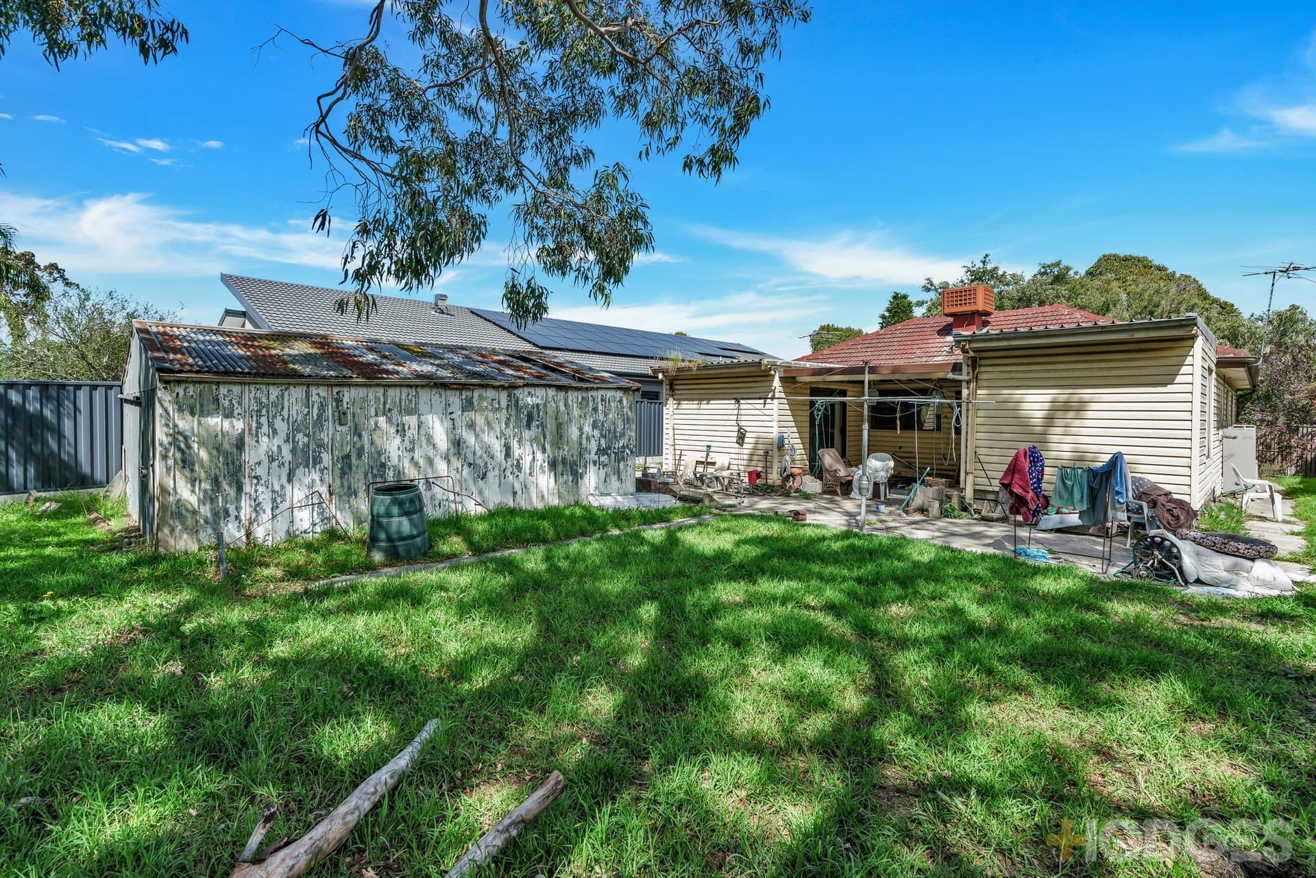 22 Bundora Parade, Mentone - Thumbnail 3