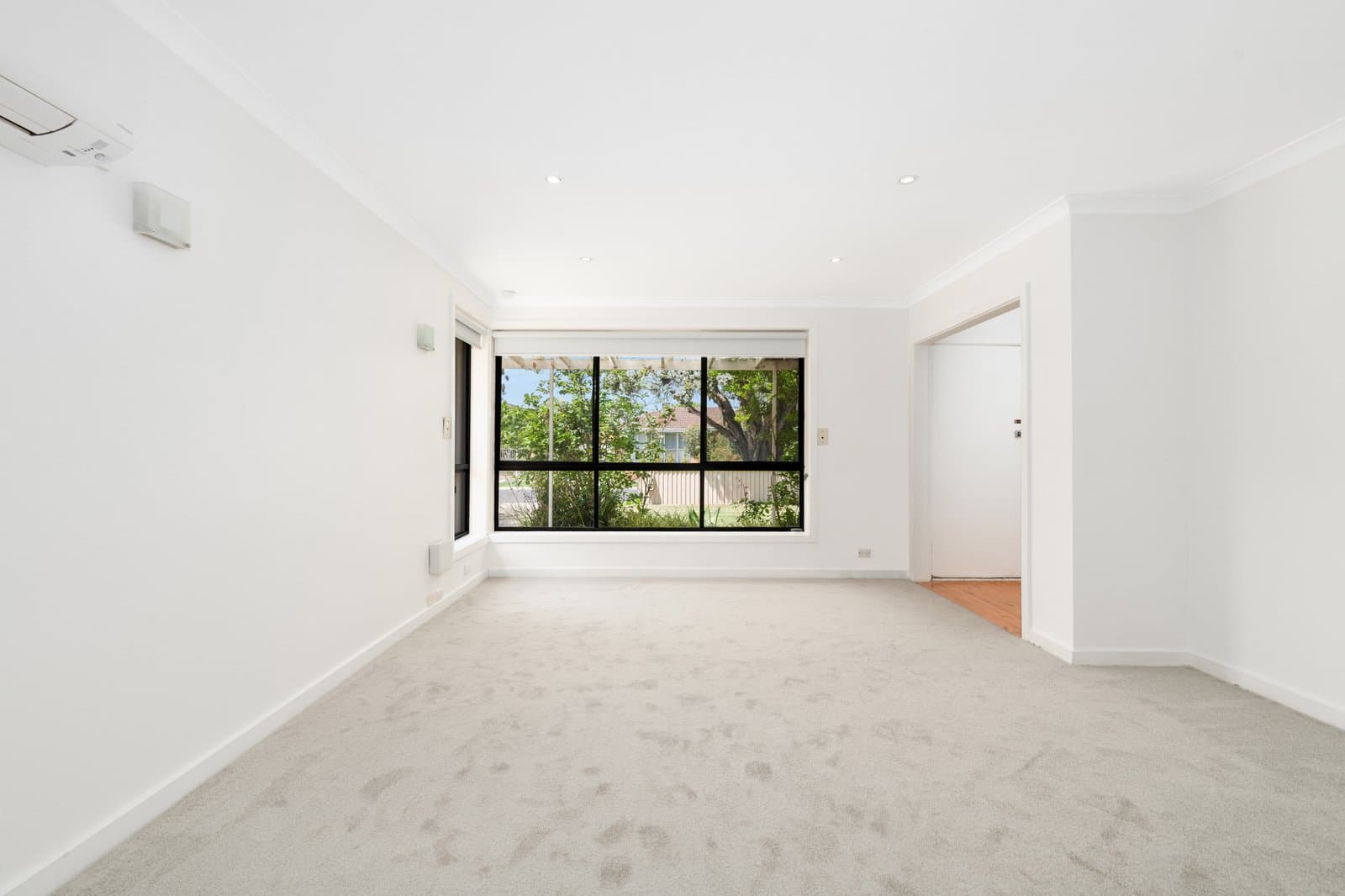 43 Wilton Avenue, Newcomb, Newcomb - Thumbnail 4