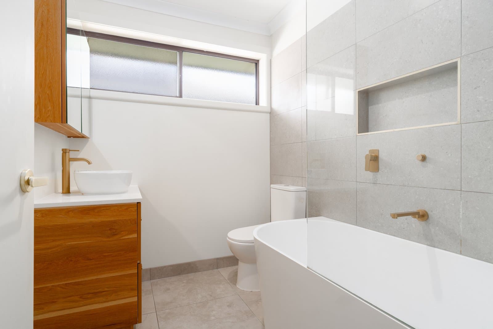 43 Wilton Avenue, Newcomb, Newcomb - Thumbnail 8