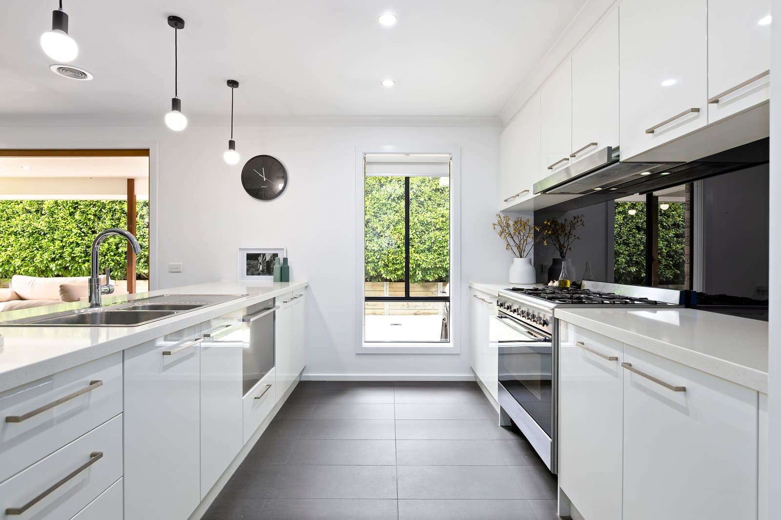 49 Village Green Drive, Leopold, Leopold - Thumbnail 7