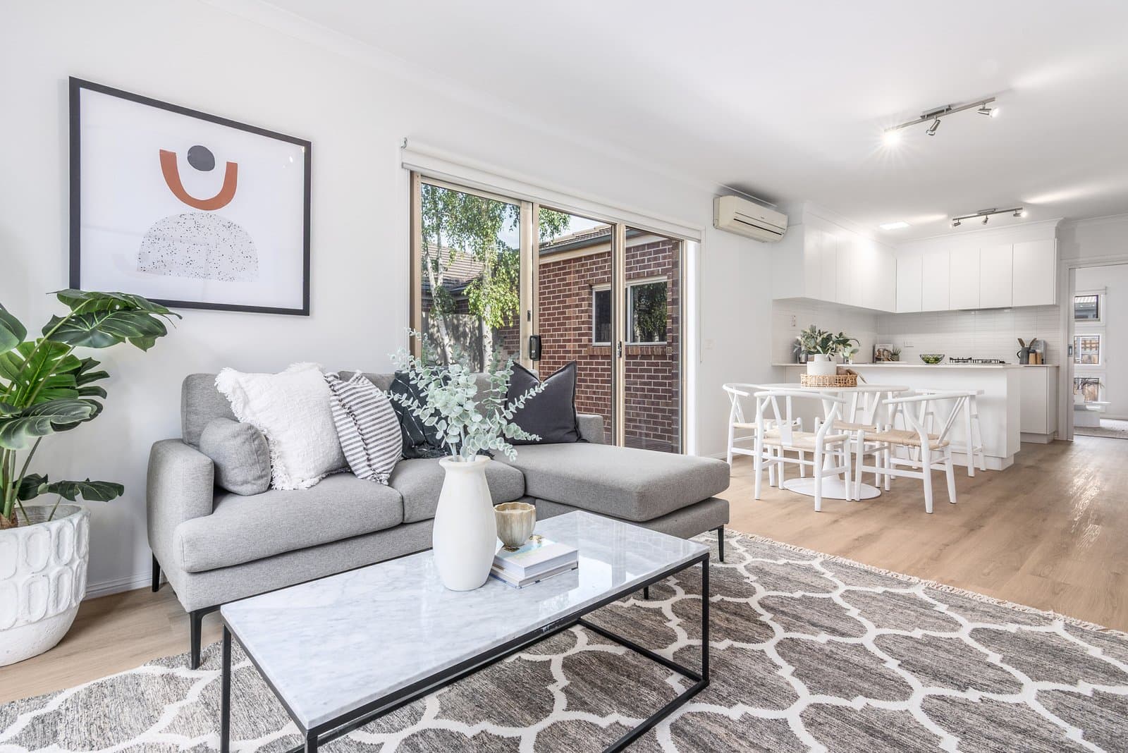 4/54 Torquay Road, Belmont, Belmont - Thumbnail 2
