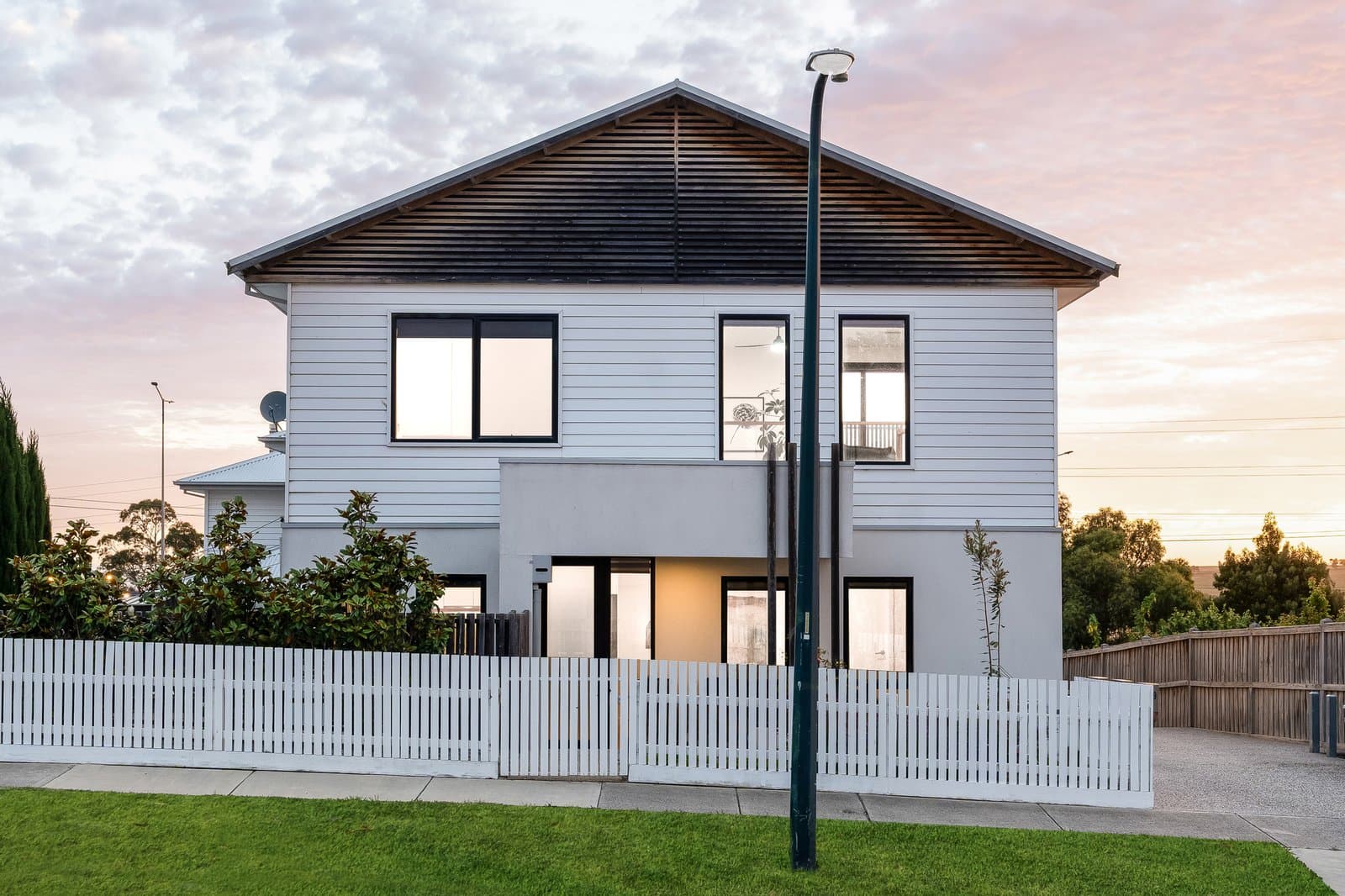 1/49 Dryden Way, Highton, Highton - Thumbnail 2