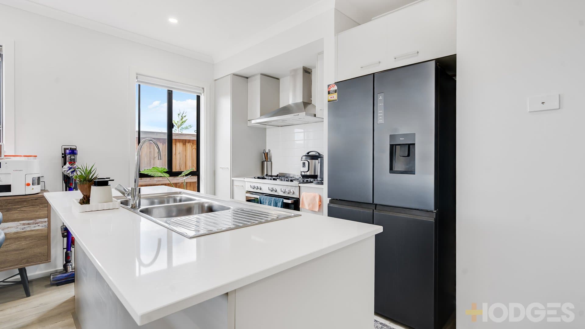 9 Tara Crescent, Wyndham Vale, VIC, 3024, Wyndham Vale - Thumbnail 5