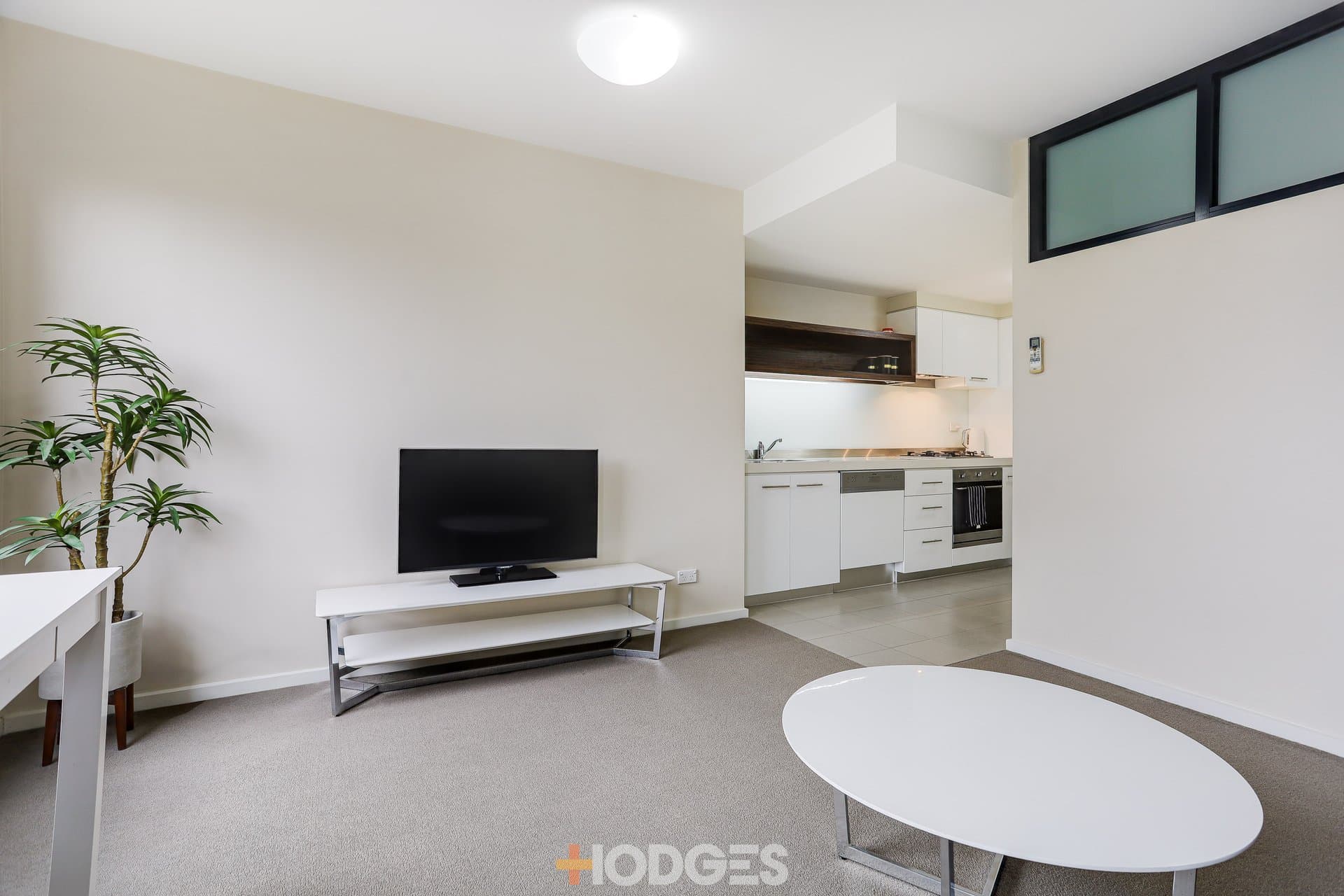 908 / 594 St Kilda Road, Melbourne - Thumbnail 4