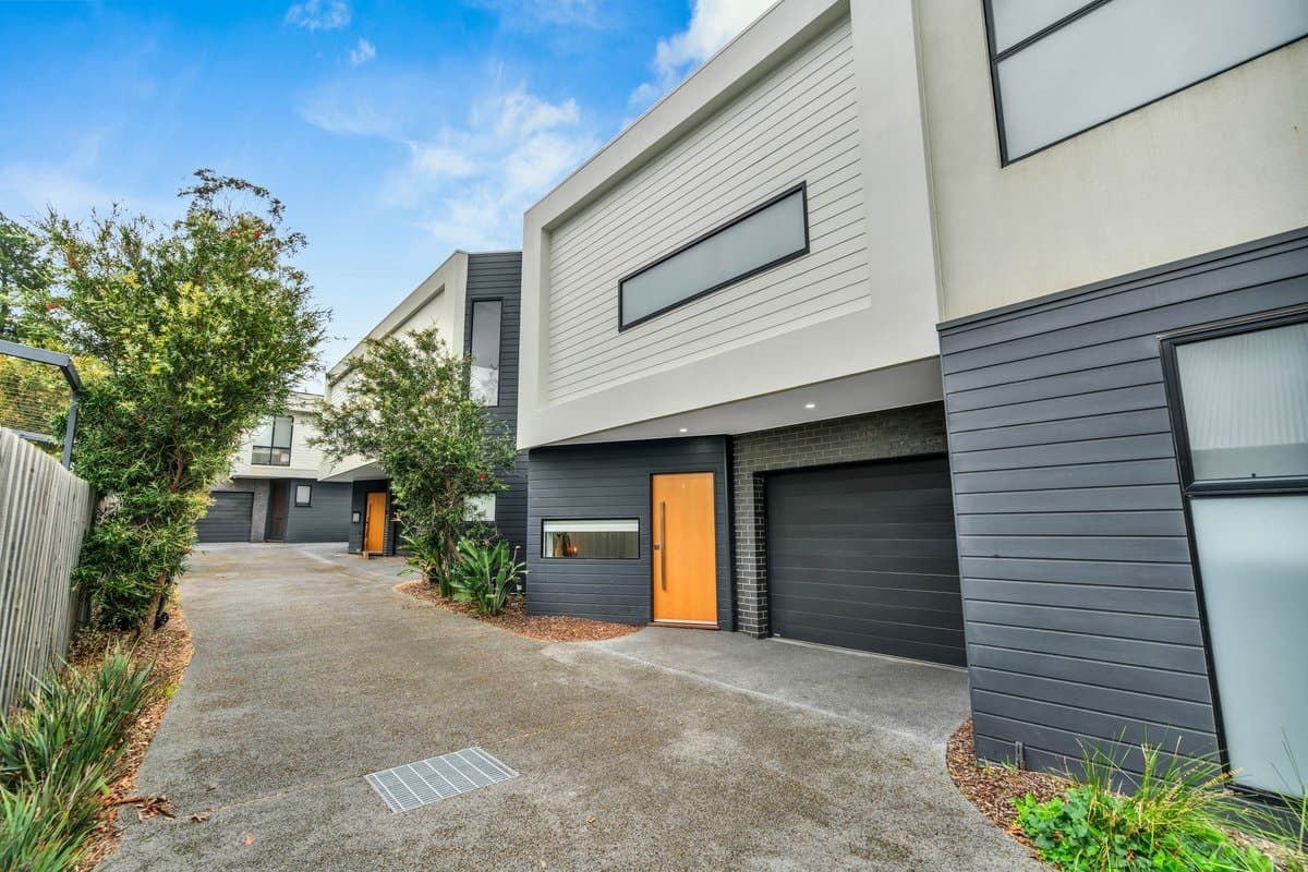2 / 23 Jean Street, Cheltenham, VIC, 3192, Cheltenham - Thumbnail 2