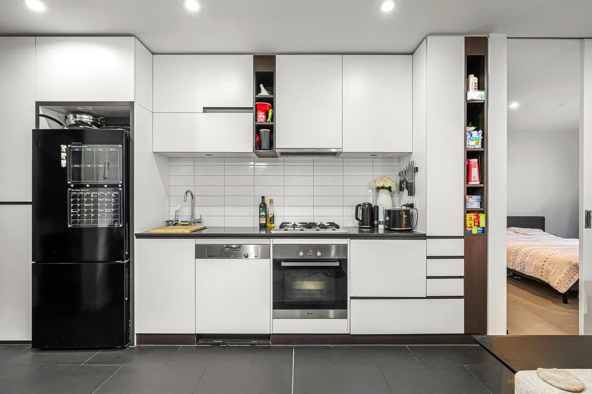 111 / 229 Toorak Road, South Yarra, VIC, 3141, South Yarra - Thumbnail 2