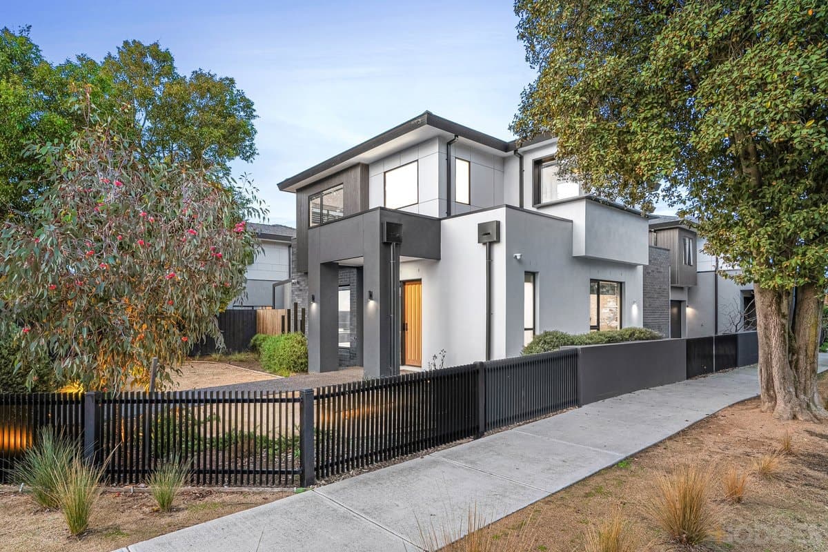540 Bluff Road, Hampton, VIC, 3188, Hampton - Thumbnail 4