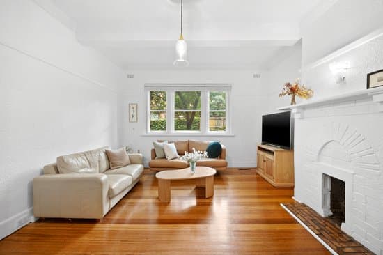 2/18 Westbury Street, St Kilda East, St Kilda East - Image 1