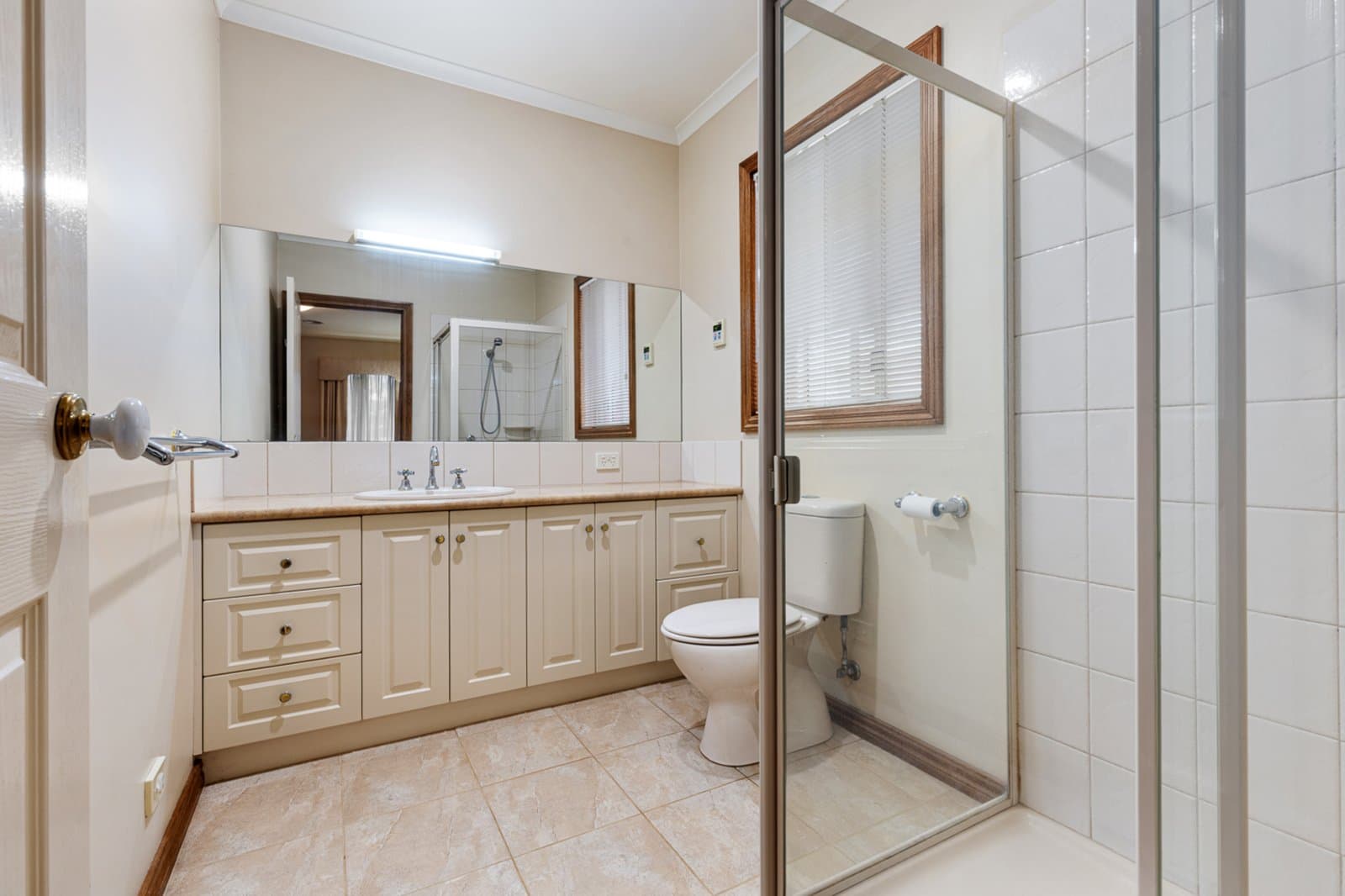 16 Alfredton Drive, Alfredton, Alfredton - Thumbnail 6