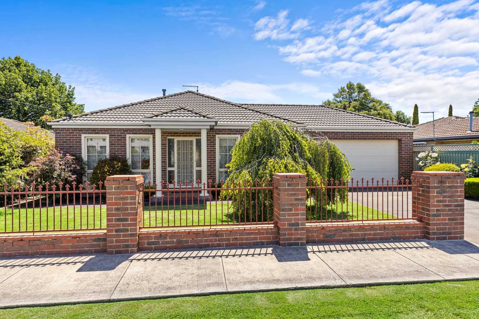 8 Webbcona Parade, Wendouree, Wendouree - Thumbnail 3
