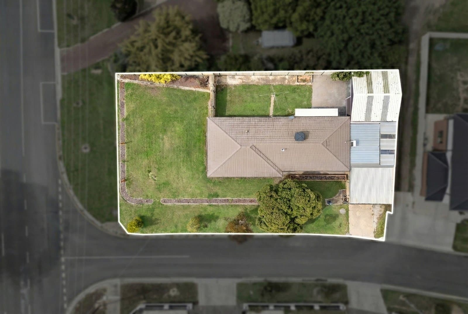 2 Adelaide Street, Flora Hill, Flora Hill - Image 1