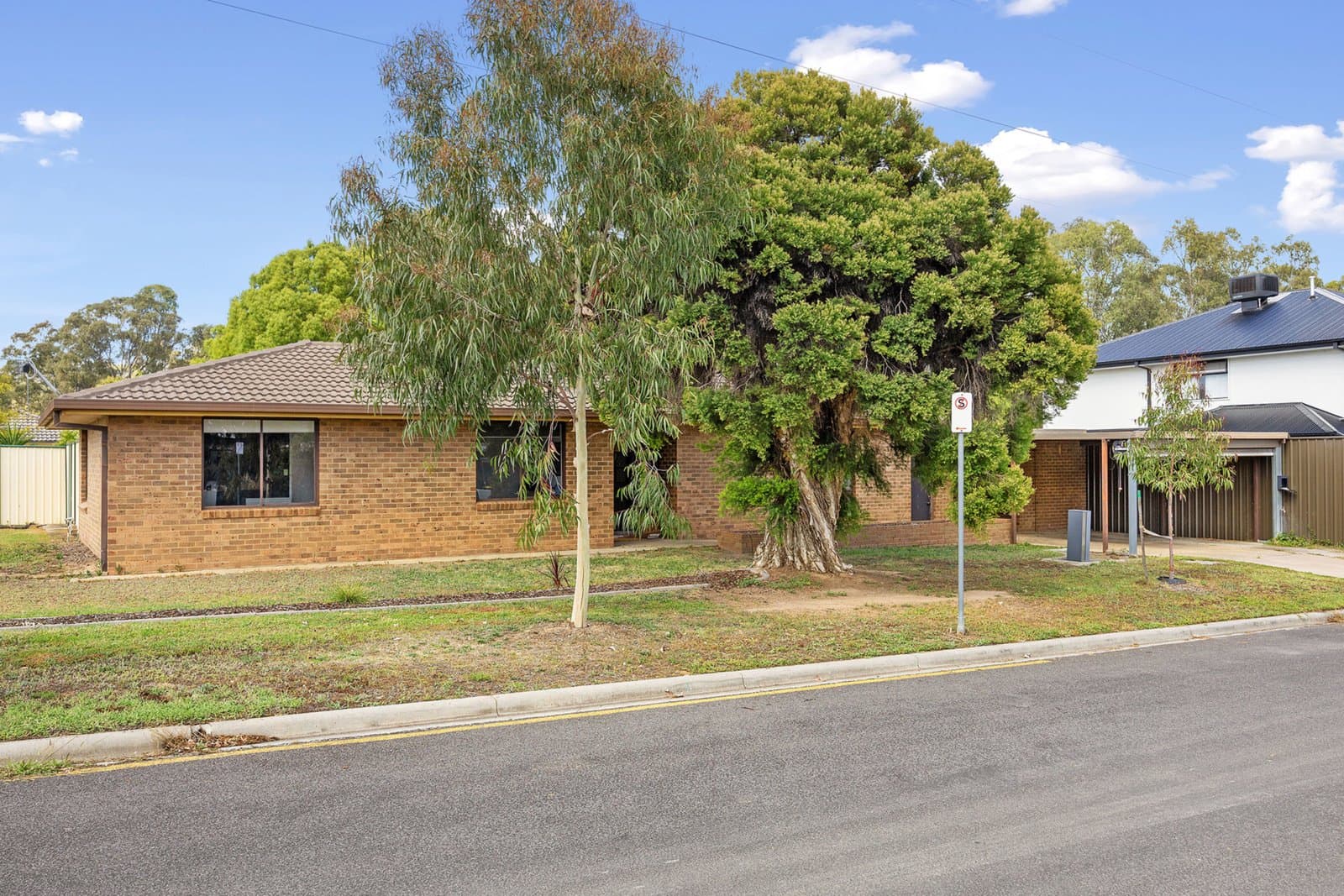 2 Adelaide Street, Flora Hill, Flora Hill - Thumbnail 3