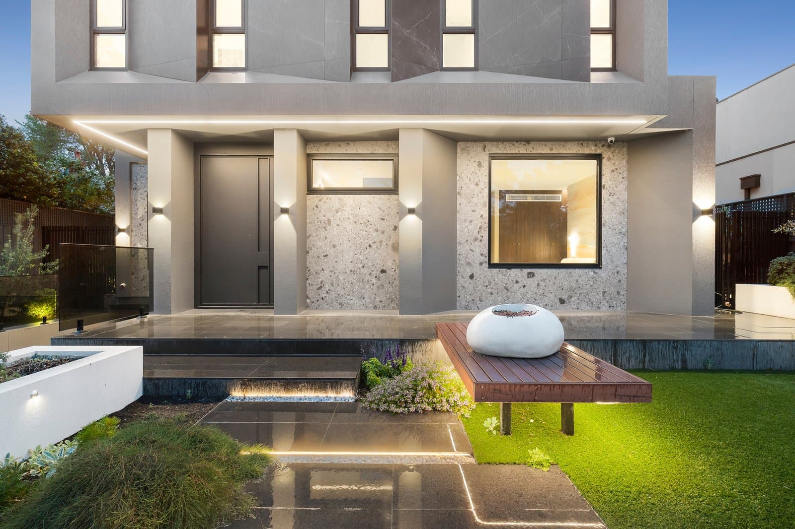 6 Harwood Street, Brighton, Brighton - Thumbnail 2