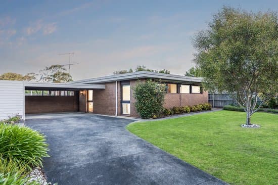17 Northam Avenue, Highton, Highton - Image 1