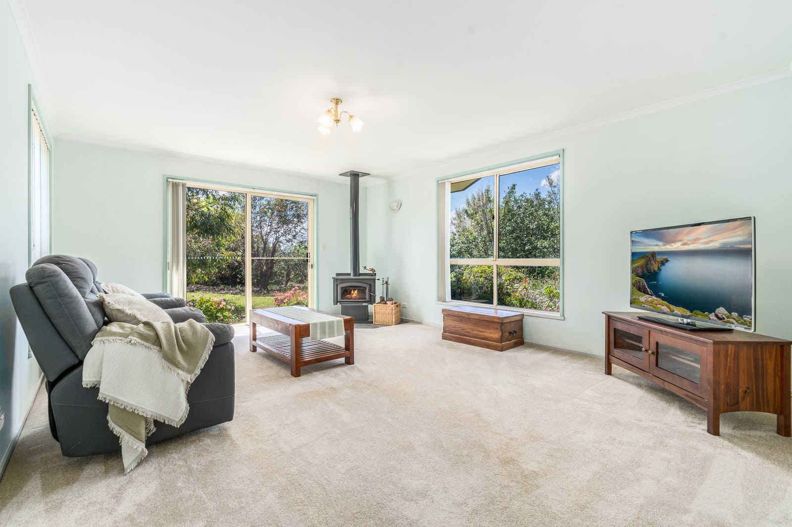 180 Lovely Banks Road, Lovely Banks, Lovely Banks - Thumbnail 5