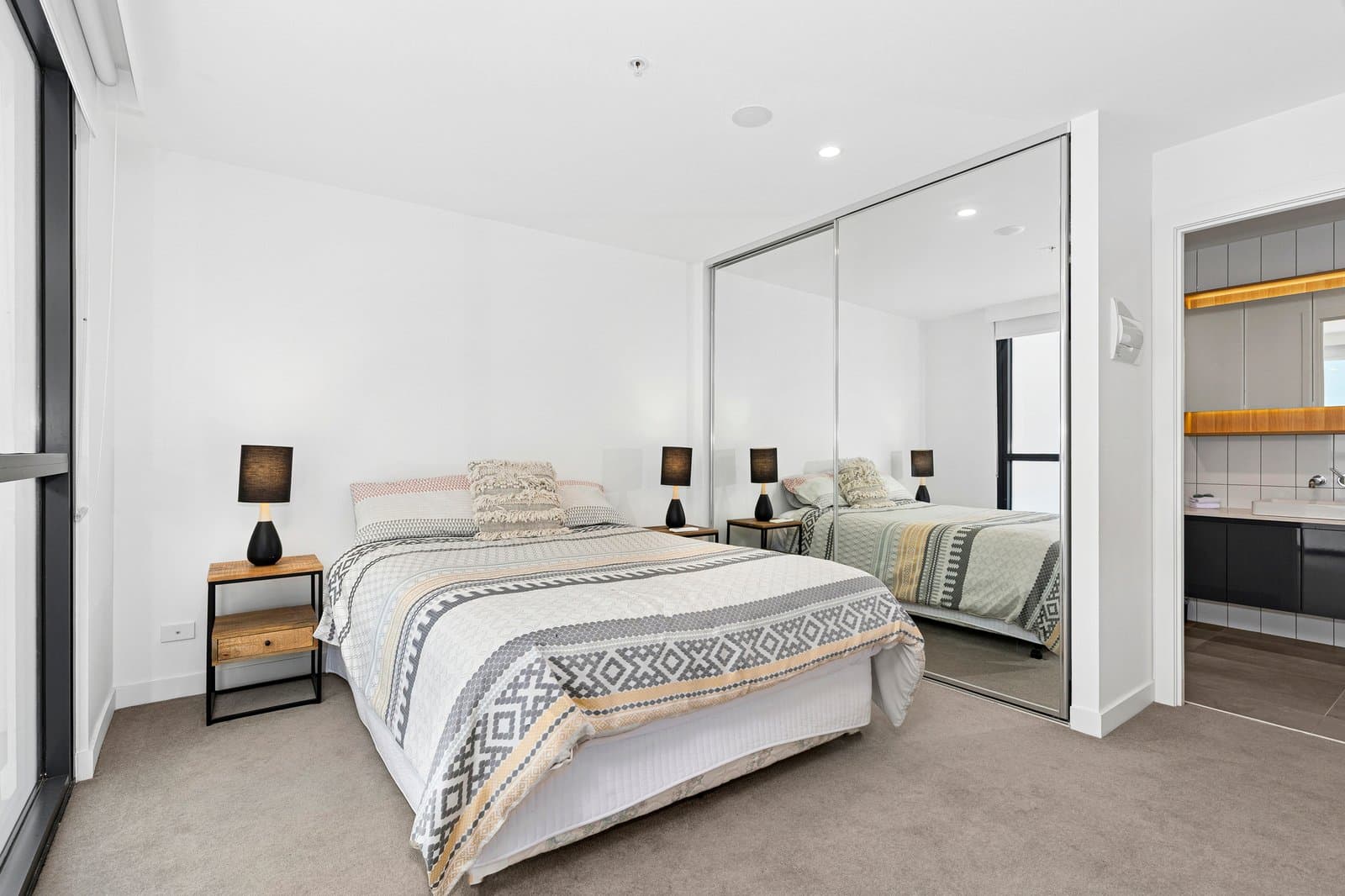 711/18 Malone Street, Geelong, Geelong - Image 1