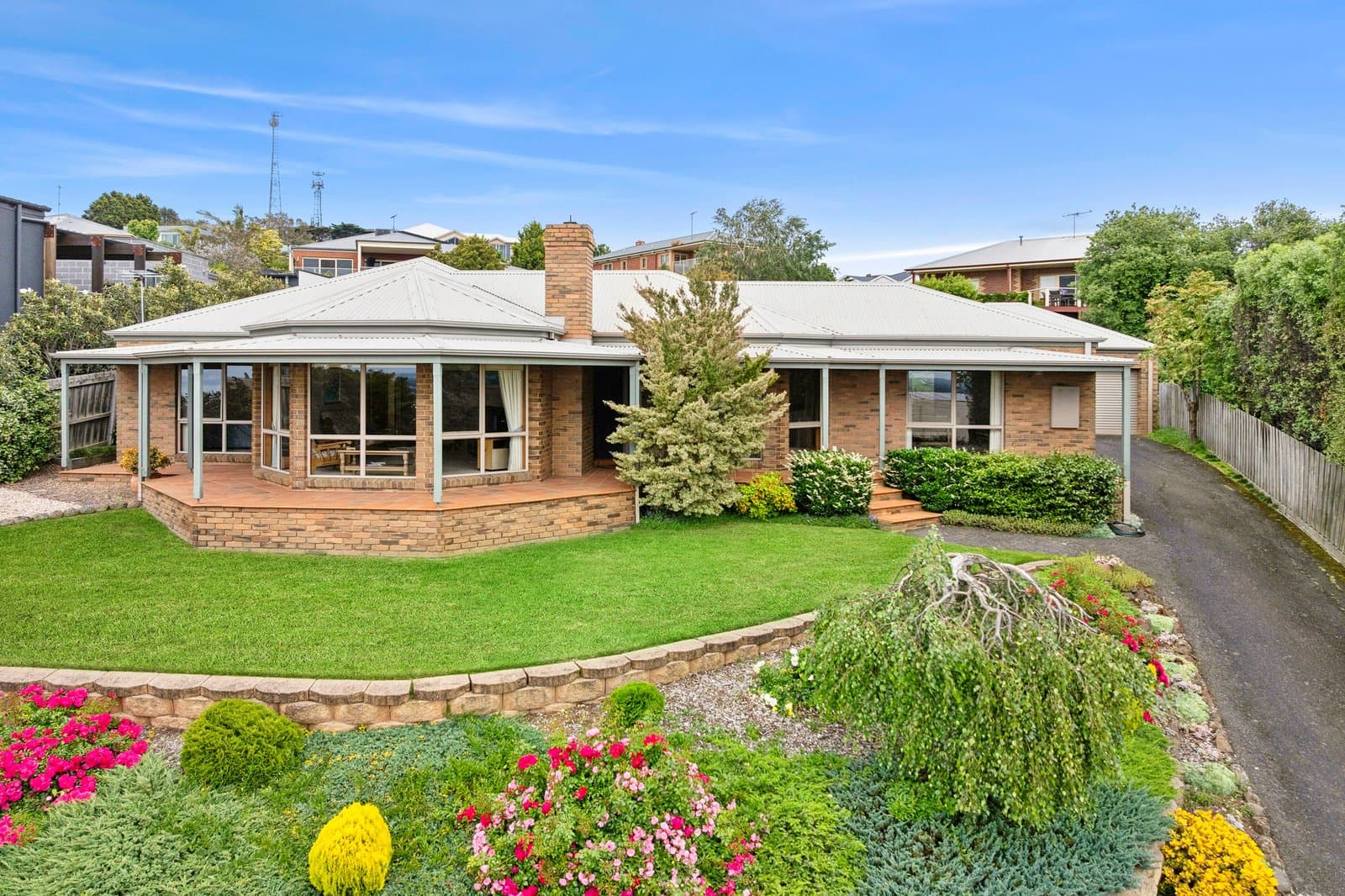 11 Henderson Drive, Wandana Heights, Wandana Heights - Thumbnail 3