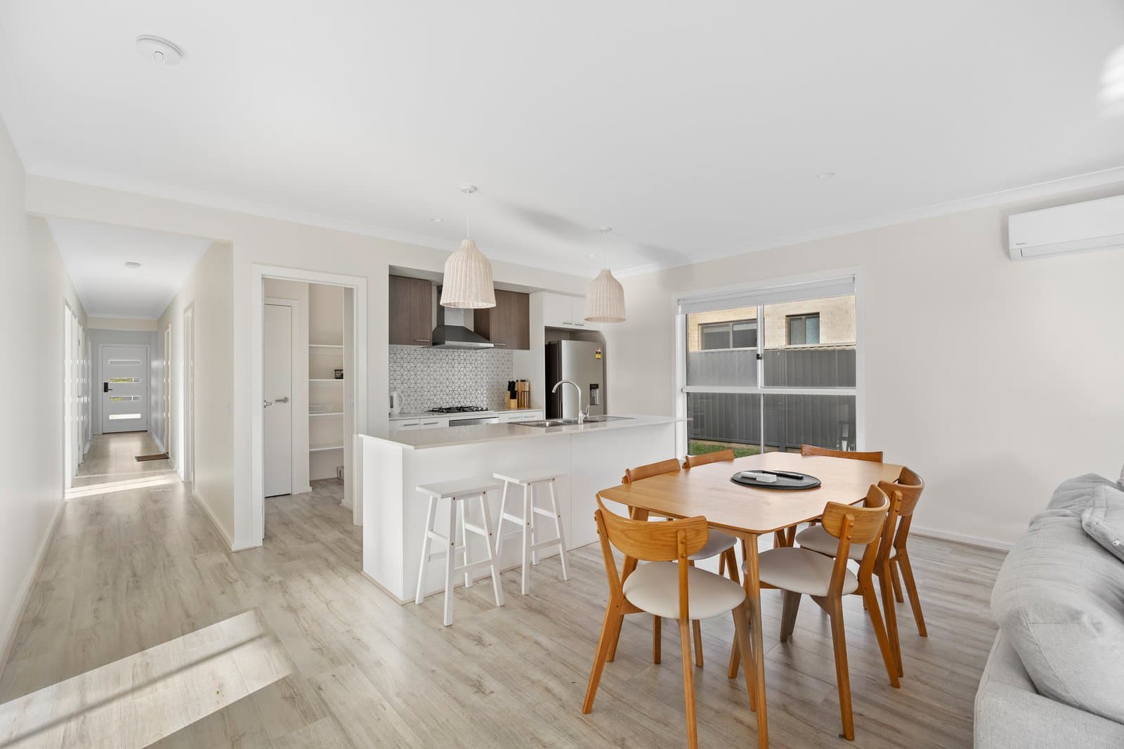 8 Warbler Court, Winter Valley, Winter Valley - Thumbnail 4
