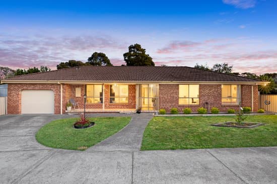 4 Kentucky Court, Delacombe, Delacombe - Image 1