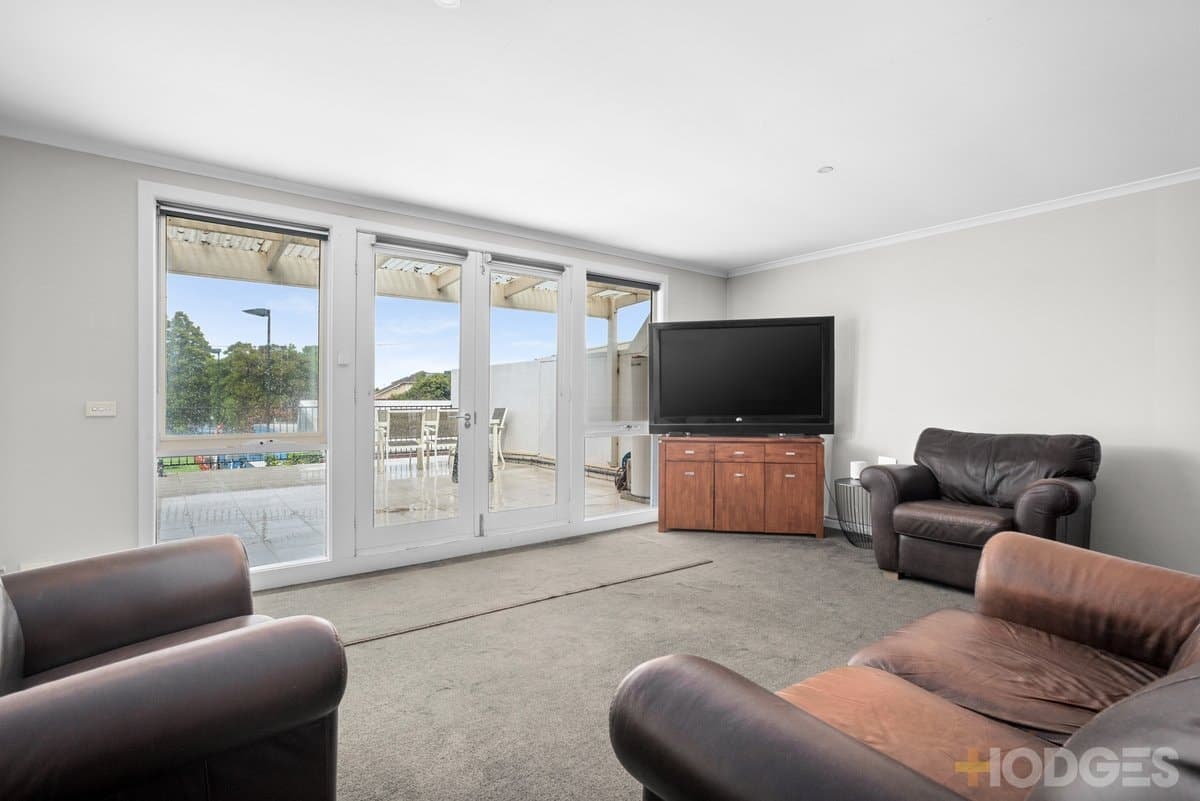 238 Como Parade West, Parkdale, VIC, 3195, Parkdale - Thumbnail 3