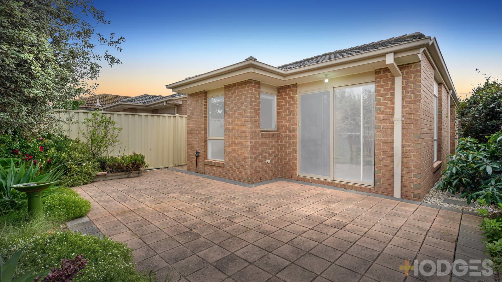 1/39 Warrenwood Avenue, Hoppers Crossing - Image 1