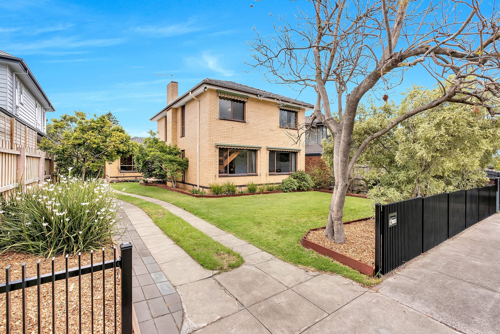54 Fifth Street, Parkdale - Image 1