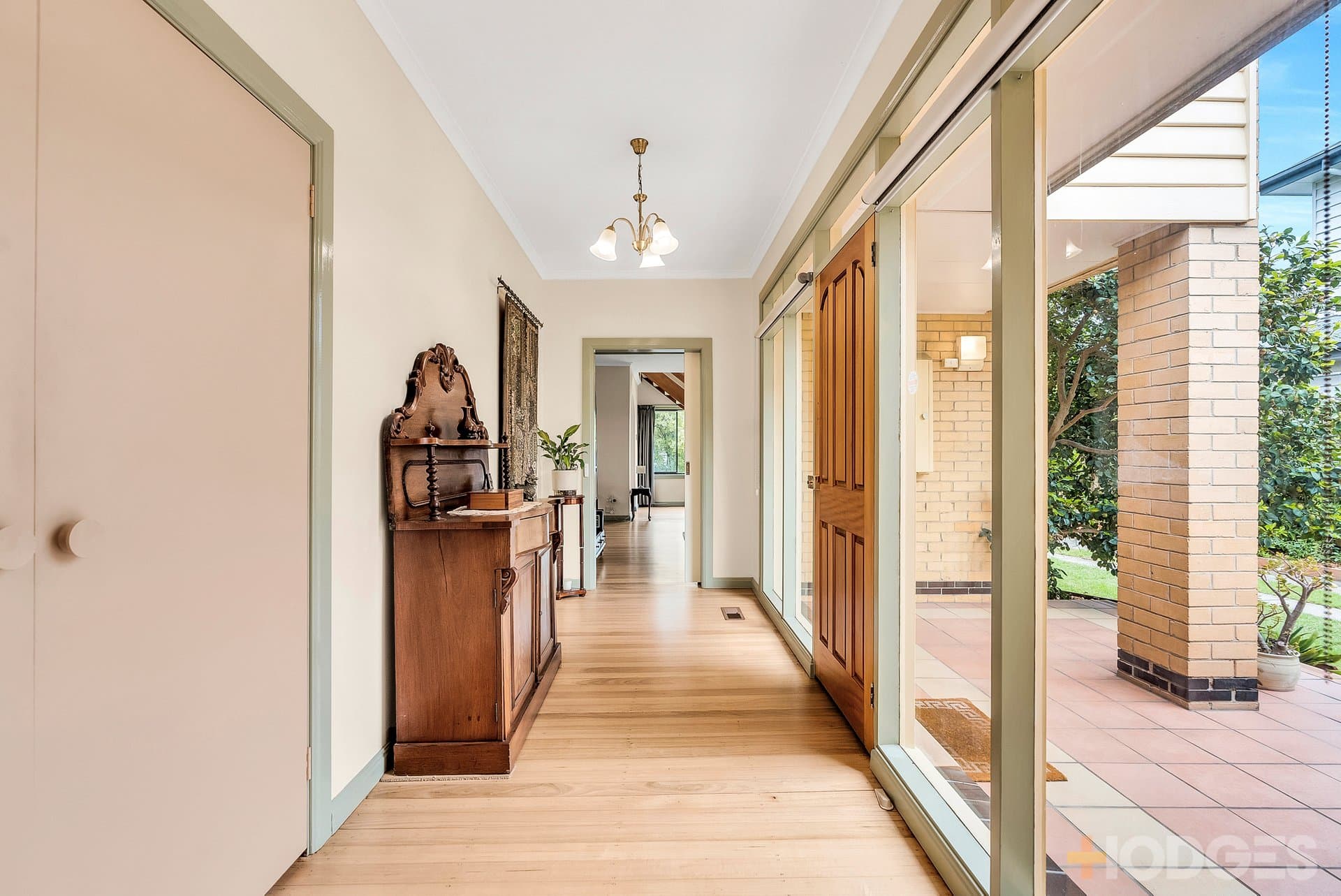 54 Fifth Street, Parkdale - Thumbnail 5