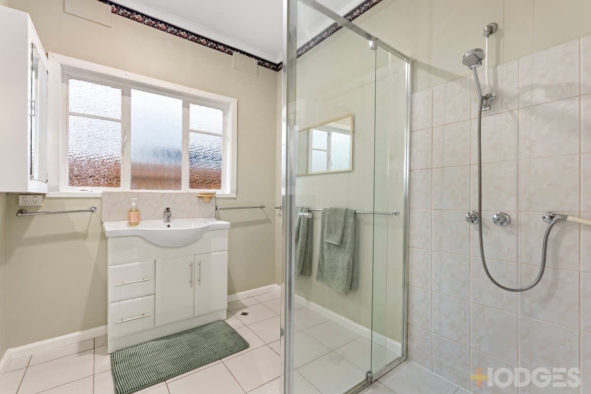 1 Viola Crescent, Highett - Thumbnail 7
