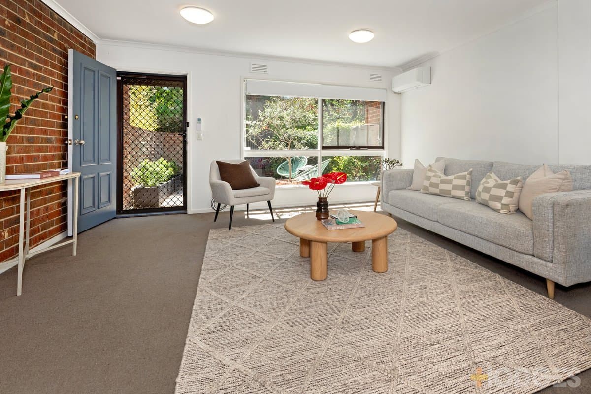 5/252 Barkly Street, St Kilda - Thumbnail 2
