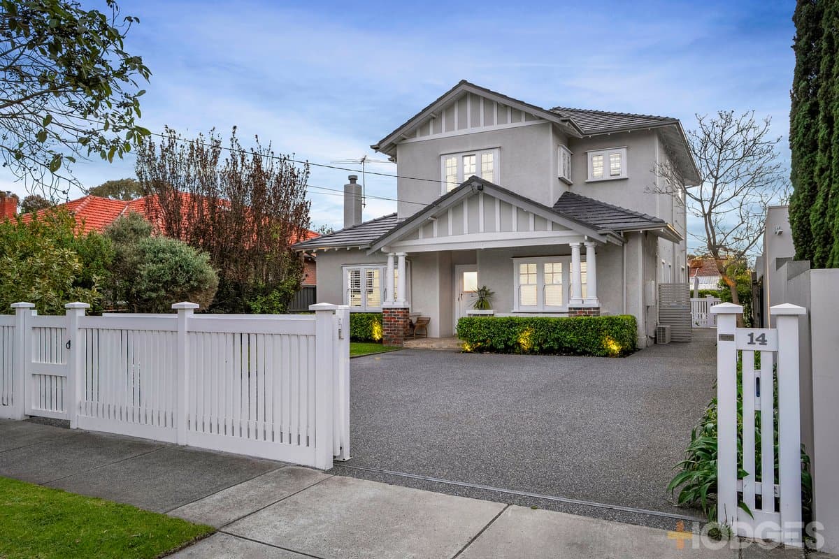 14 Kyarra Street, Hampton - Thumbnail 2