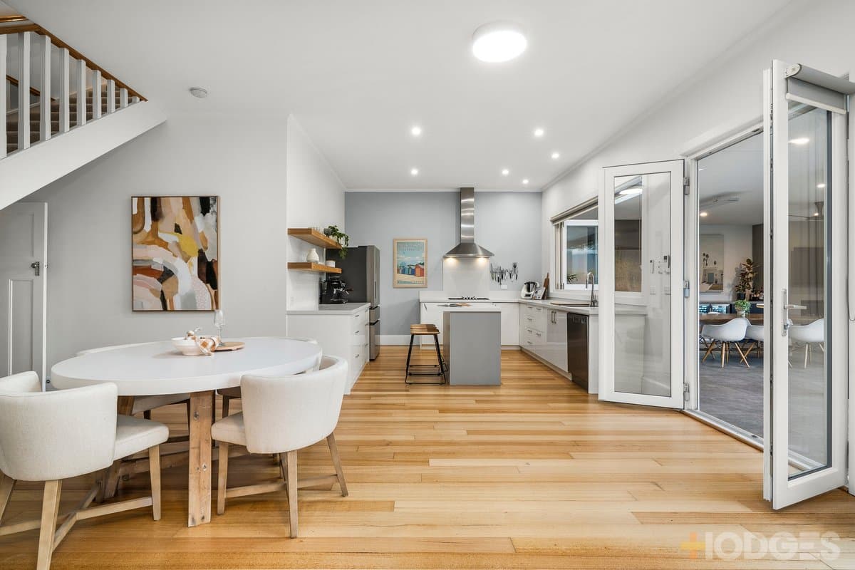 14 Kyarra Street, Hampton - Thumbnail 7