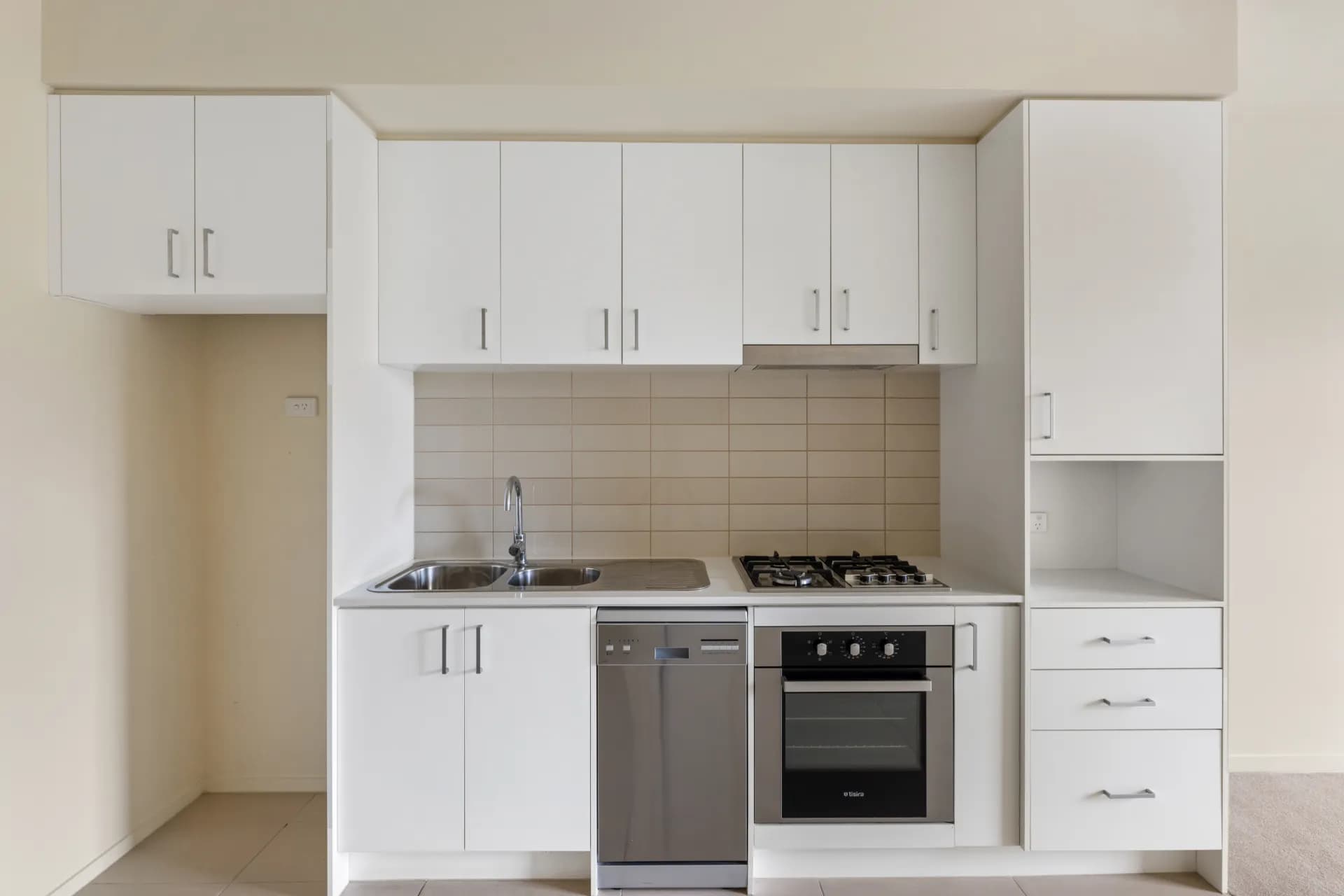 217/80 Cheltenham Road, Dandenong., Dandenong - Thumbnail 4