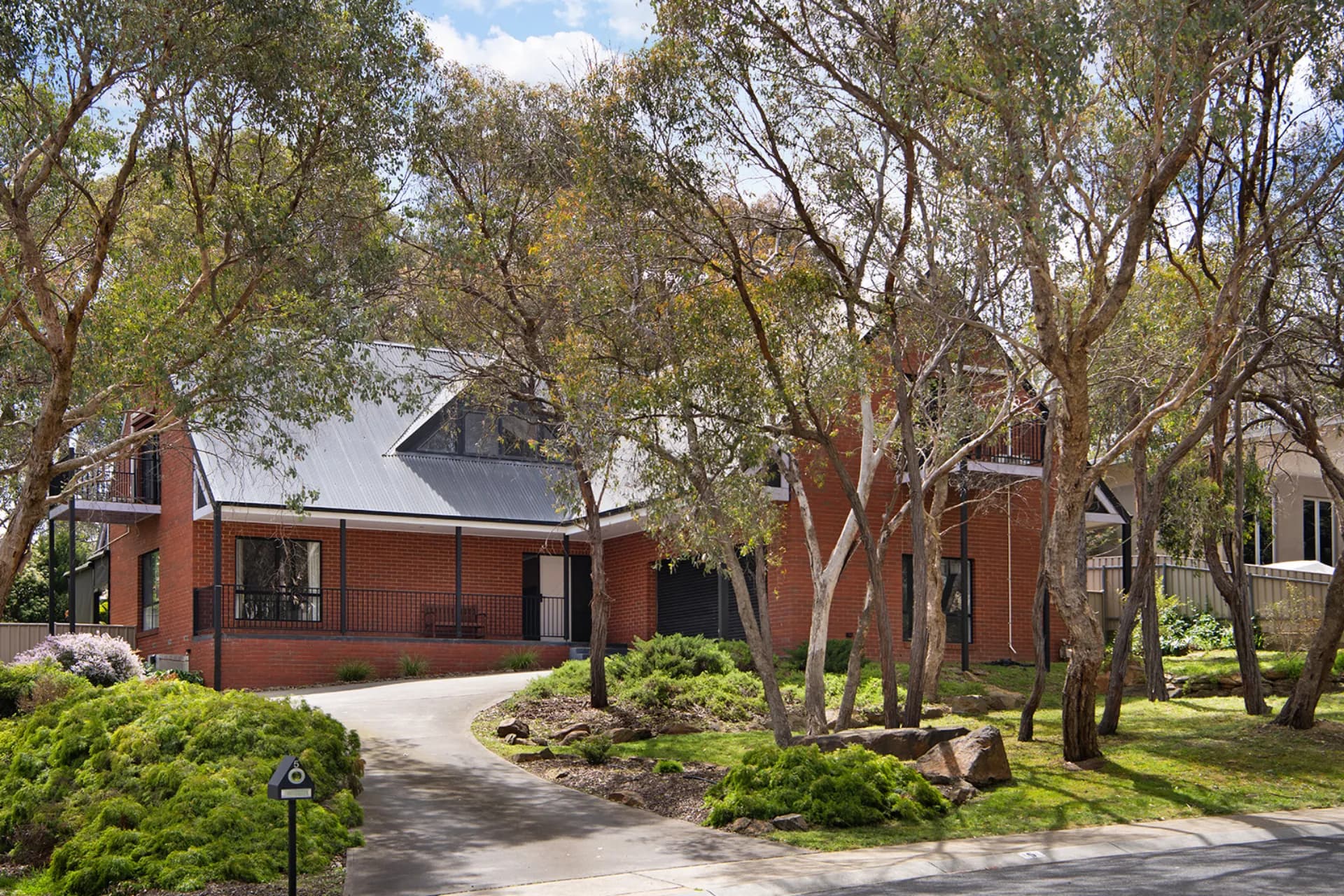5 Lyndale Court, Flora Hill., Flora Hill - Image 1