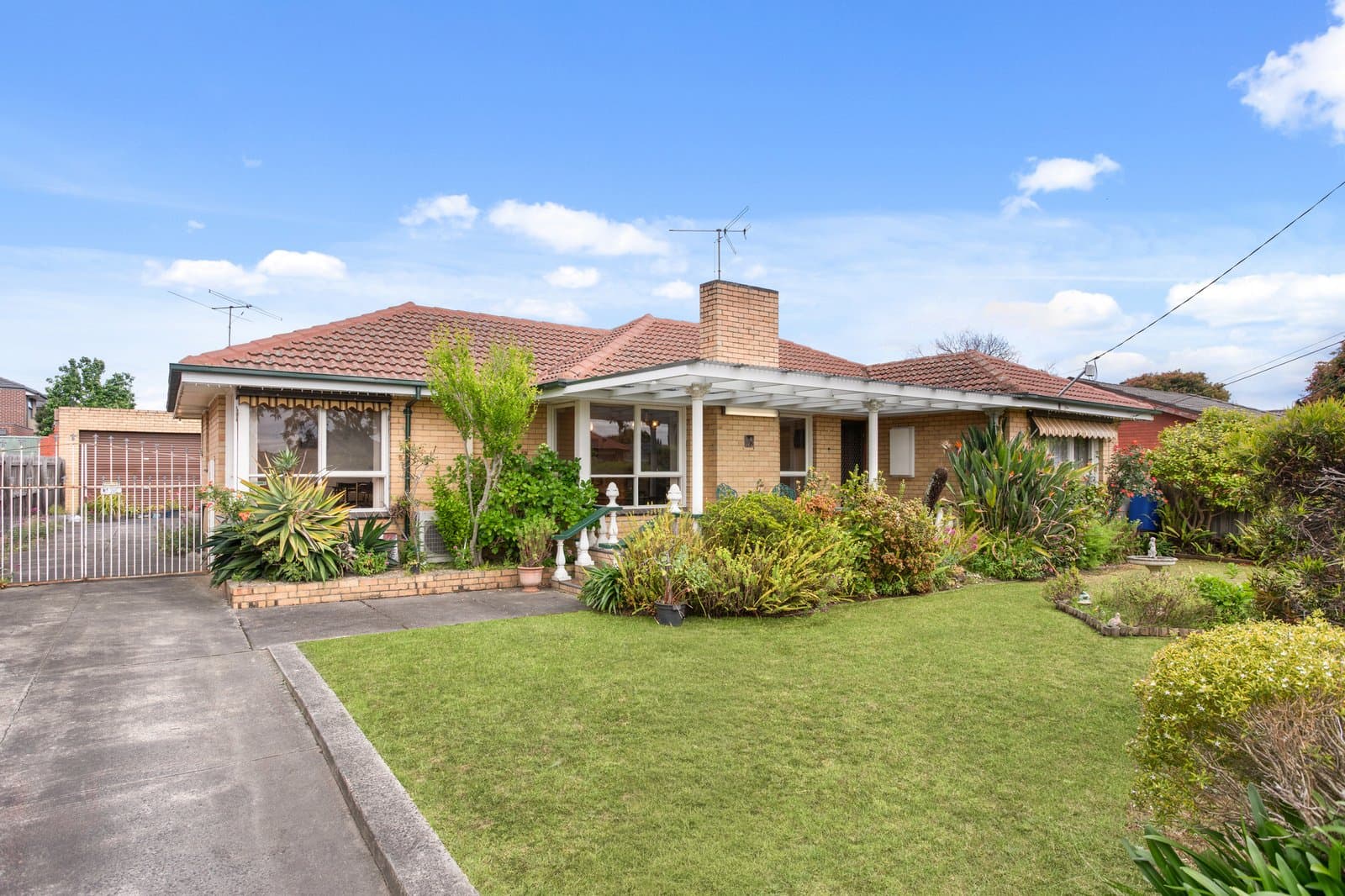 19 Browning Avenue, Clayton South, Clayton South - Thumbnail 4