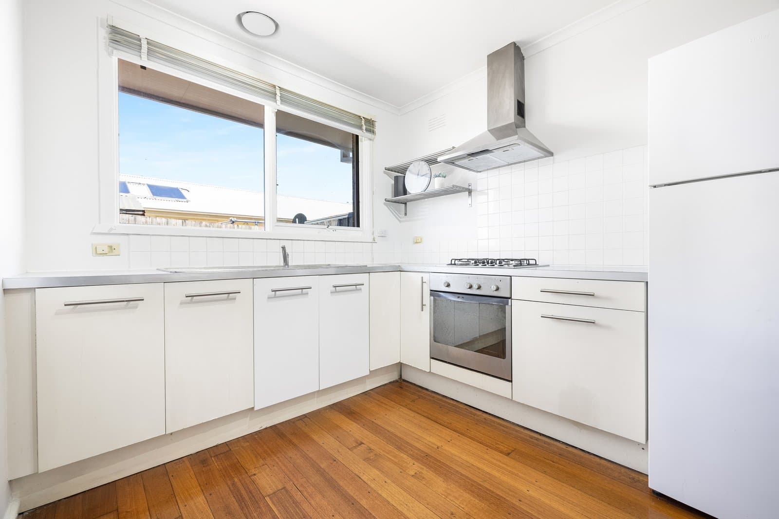 2/4 Vision Street, Chadstone, Chadstone - Thumbnail 5