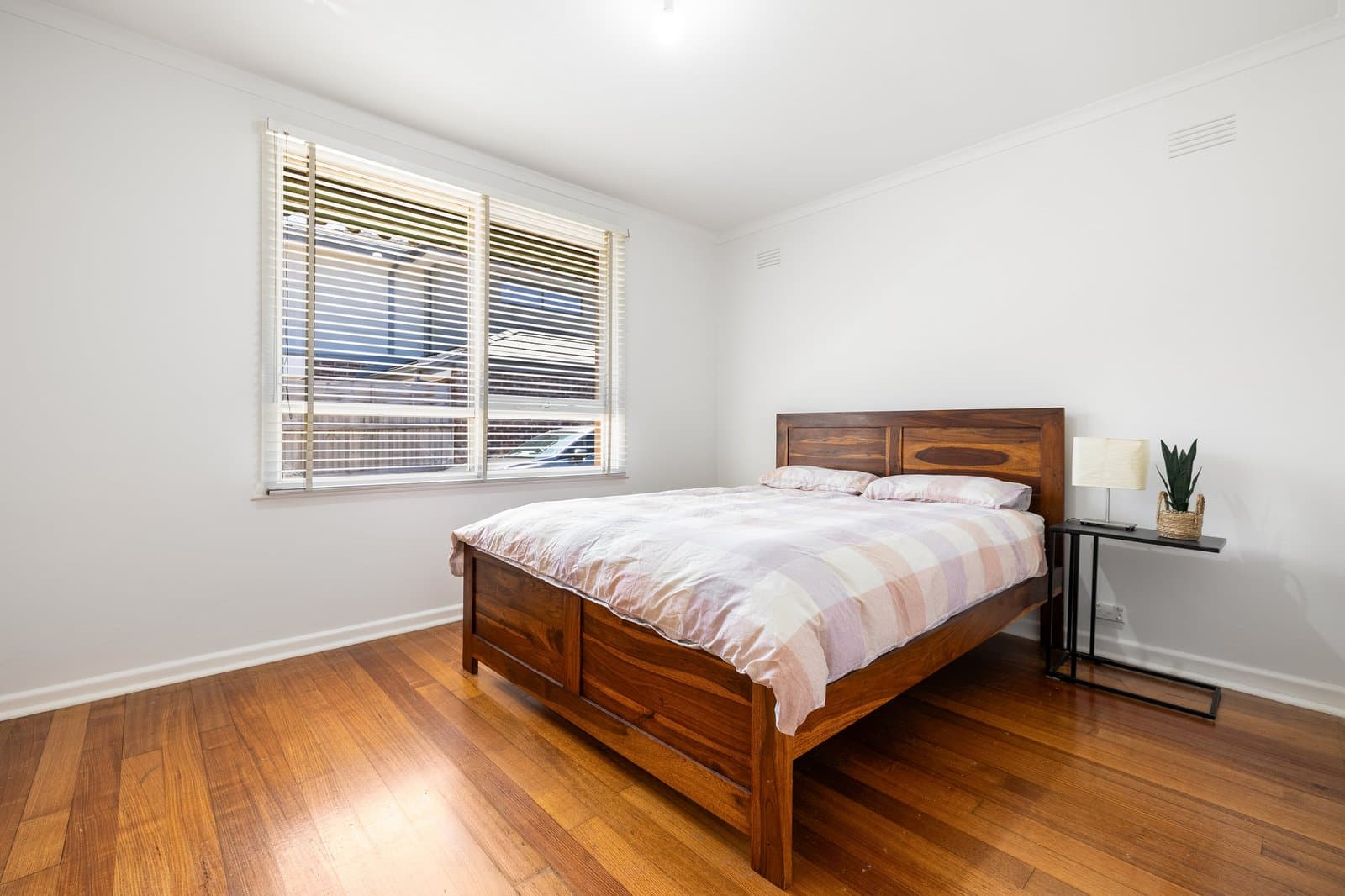 2/4 Vision Street, Chadstone, Chadstone - Thumbnail 6