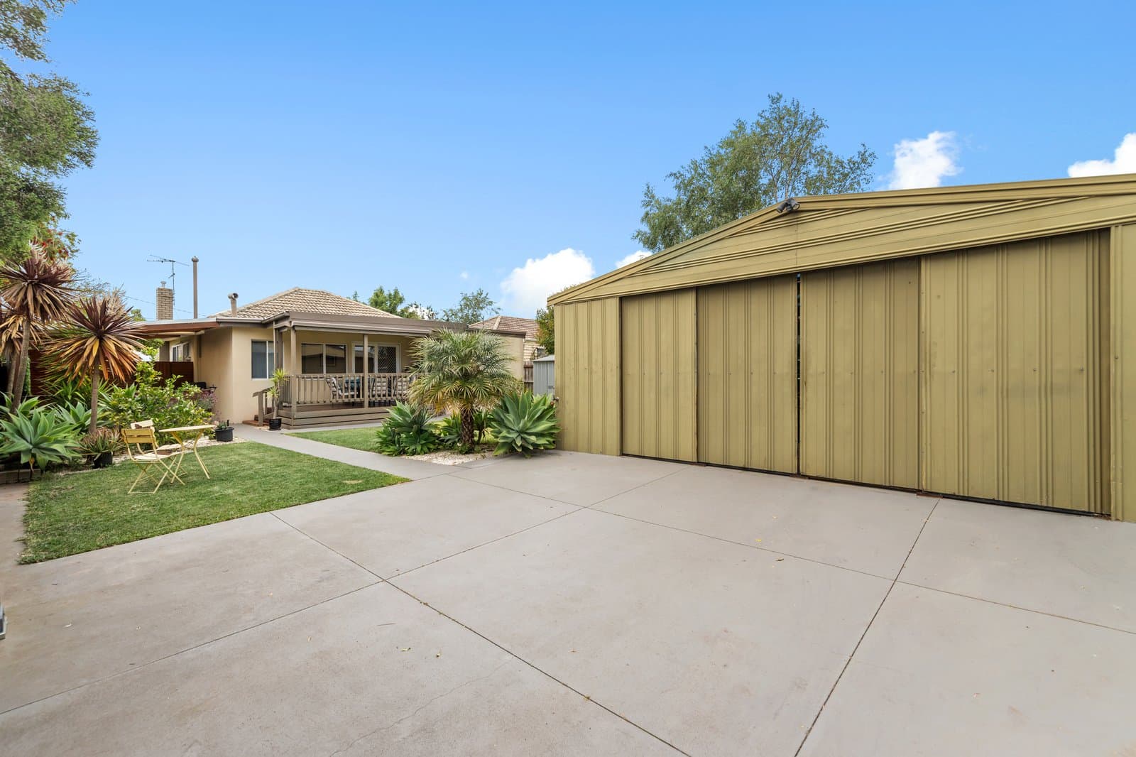 24 Lawn Road, Noble Park, Noble Park - Thumbnail 2