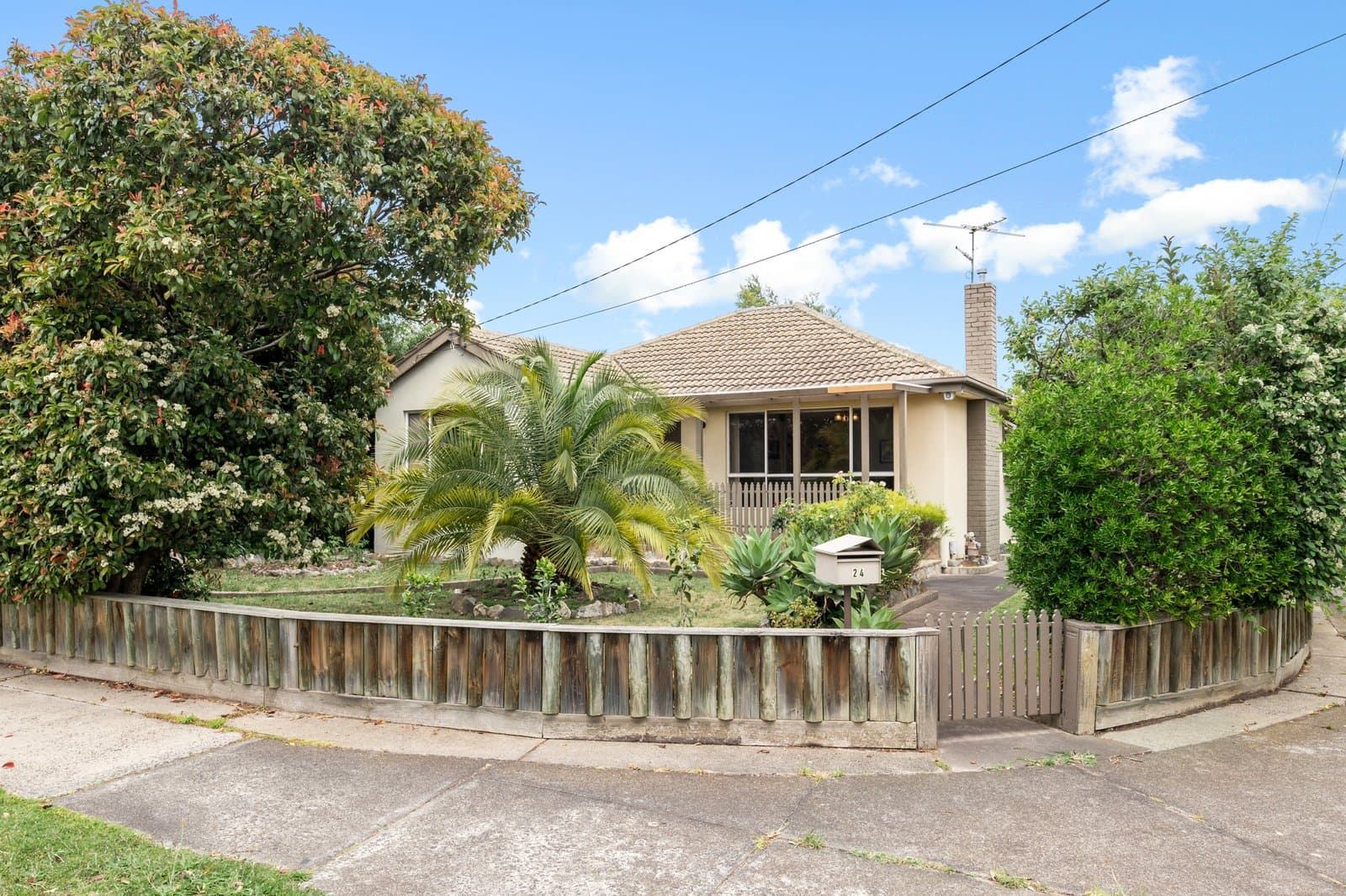 24 Lawn Road, Noble Park, Noble Park - Thumbnail 3