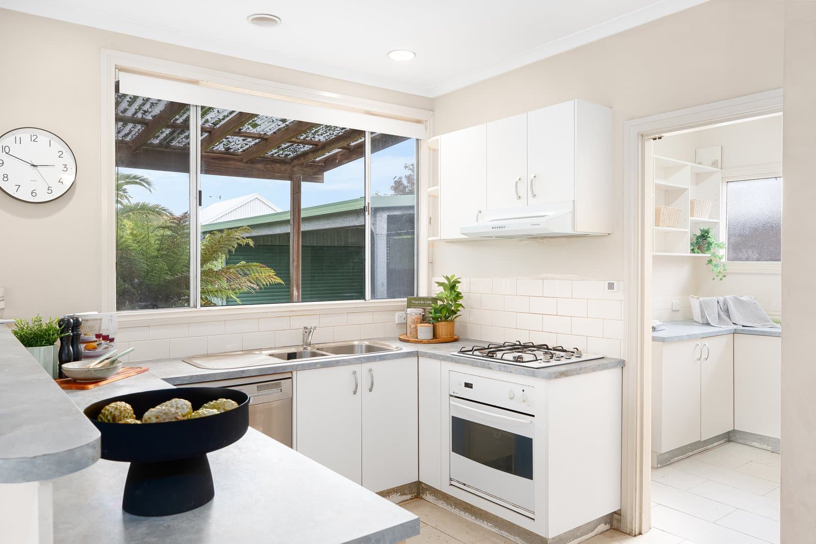 23 Hawthorn Avenue, Belmont, Belmont - Thumbnail 5
