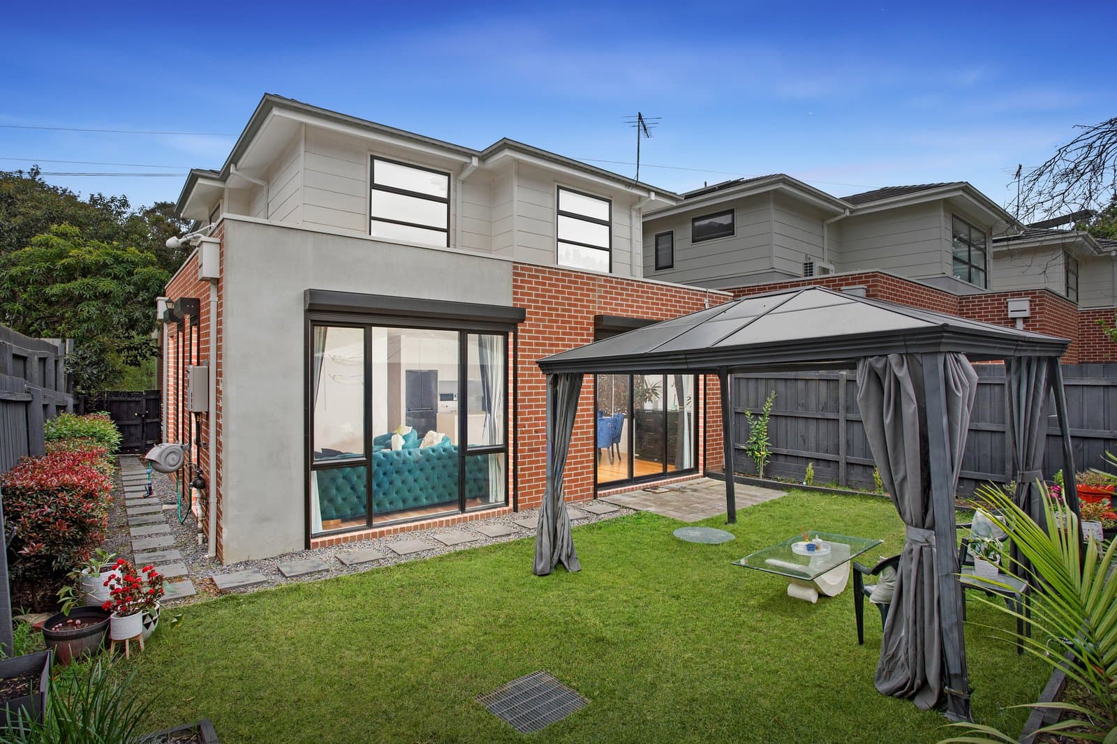 26A Ivanhoe Grove, Malvern East, Malvern East - Thumbnail 2