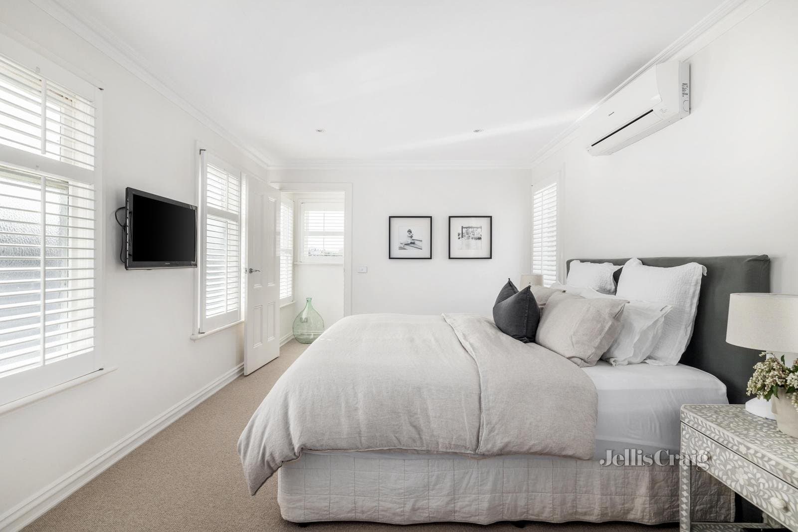 16 Young Street, Glen Iris, Golden Square - Thumbnail 7